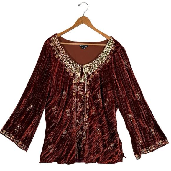 E by ECI Velvet Embroidered Top | Beaded Detail Boho Holiday Blouse | 22W - Picture 3 of 9